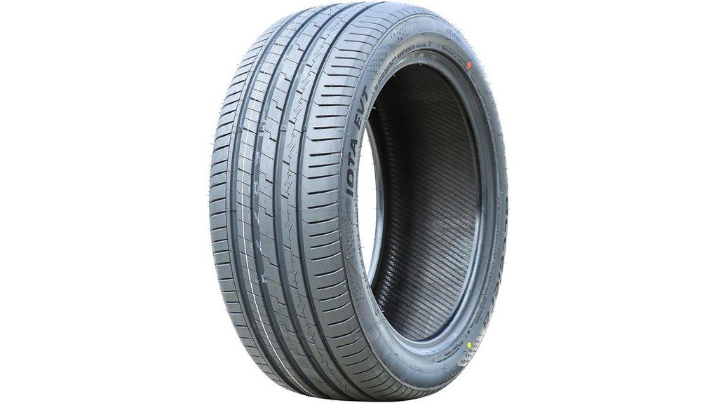 accelera iota tire review