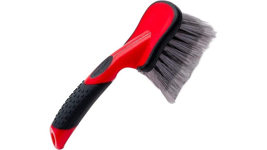 essential detailing car brush