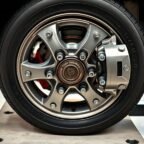 tire attachment to axle